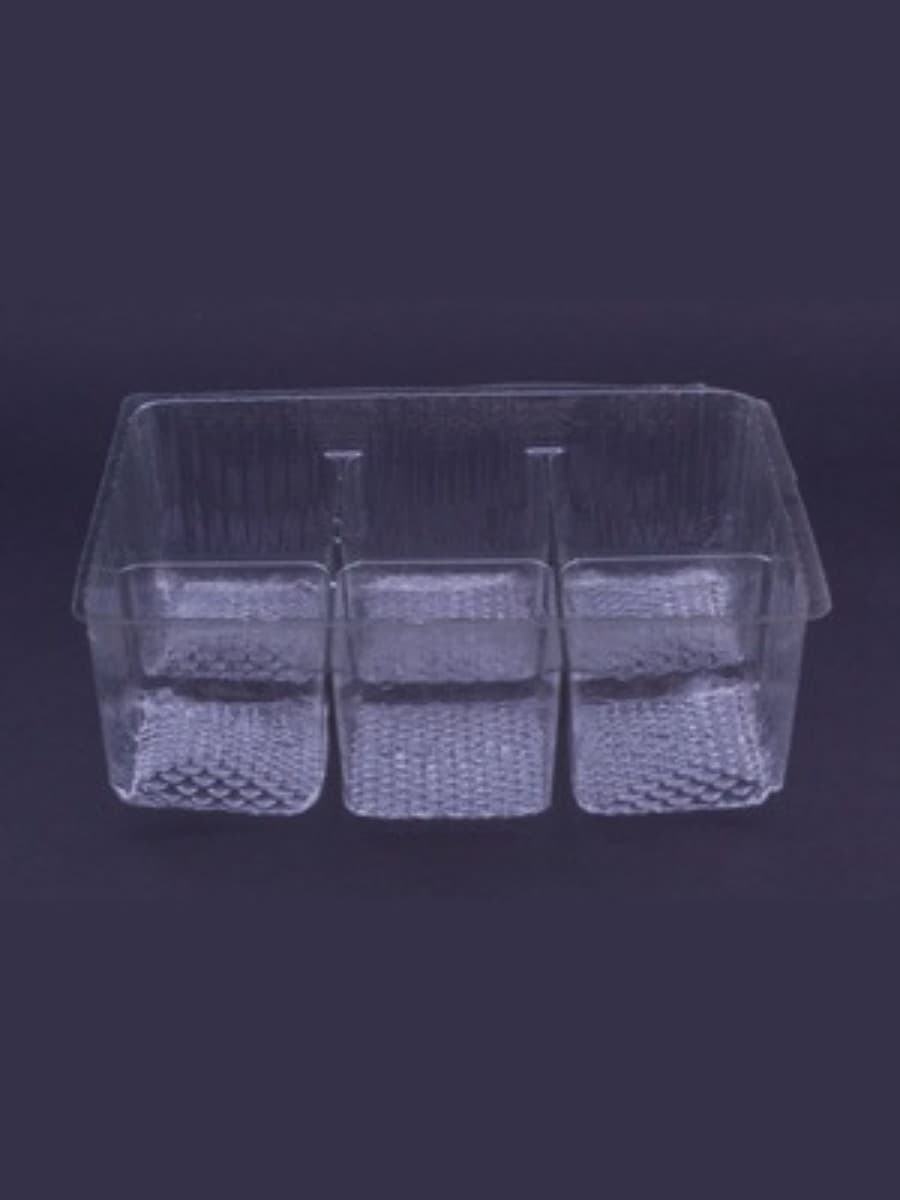 three compartment biscuite packaging tray 3