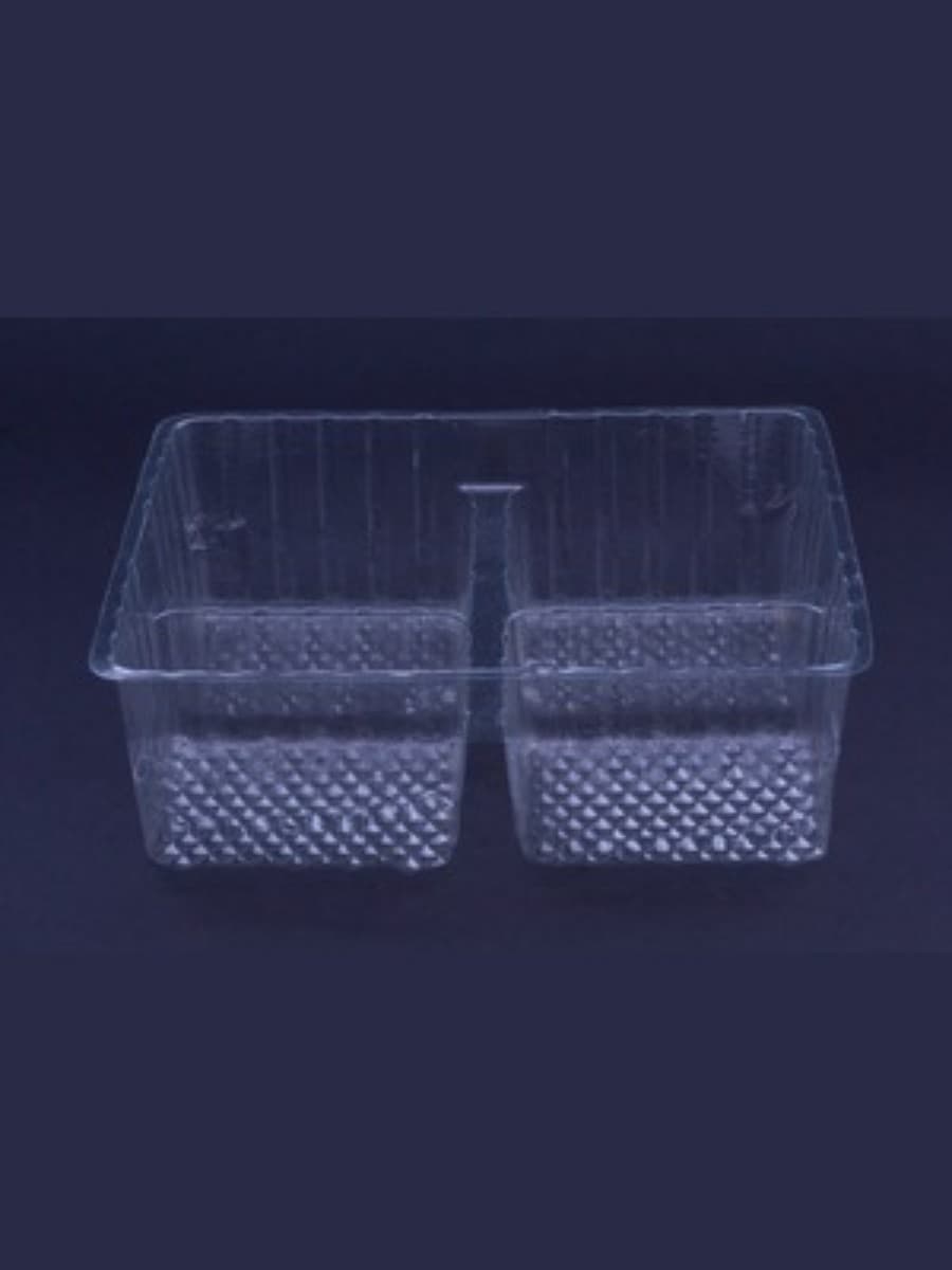 rectangular plastic four compartment food packaging tray 3